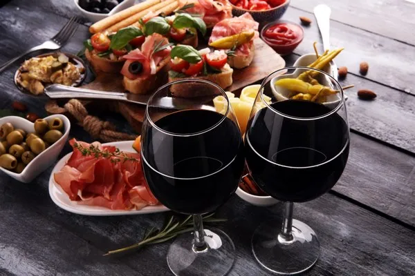 Restaurant avec cuisine traditionnelle française, Saint-Laurent-du-Var, Le Christiano